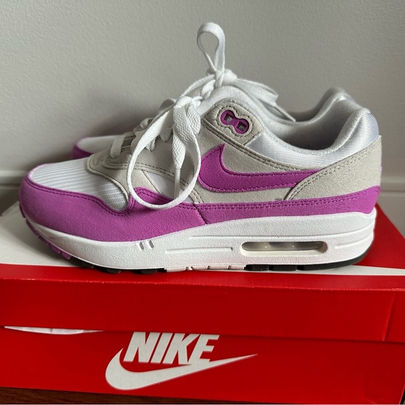 Women’s Air Max 1 in neutral grey/fuchsia dream in size 8 - Picture 4 of 9